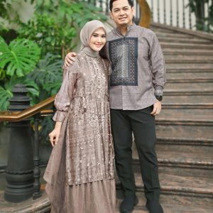 Camellia Raya Luxbrown