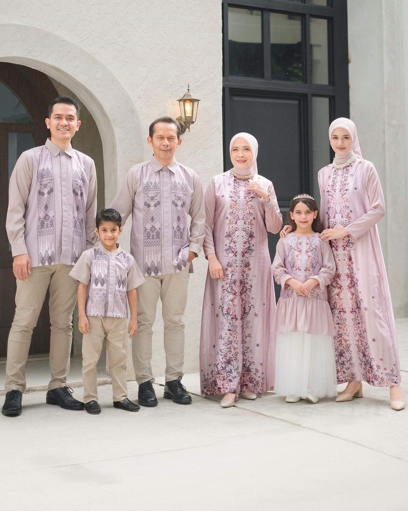 Mahalini Series Rose