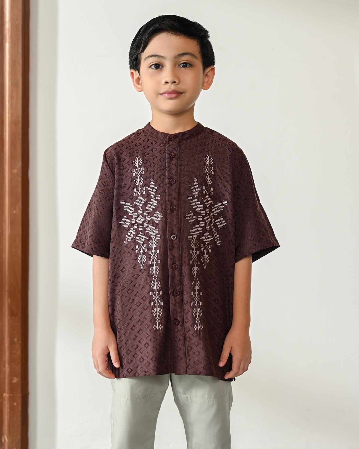 Gegap Gempita Series Mahogany - Image 5