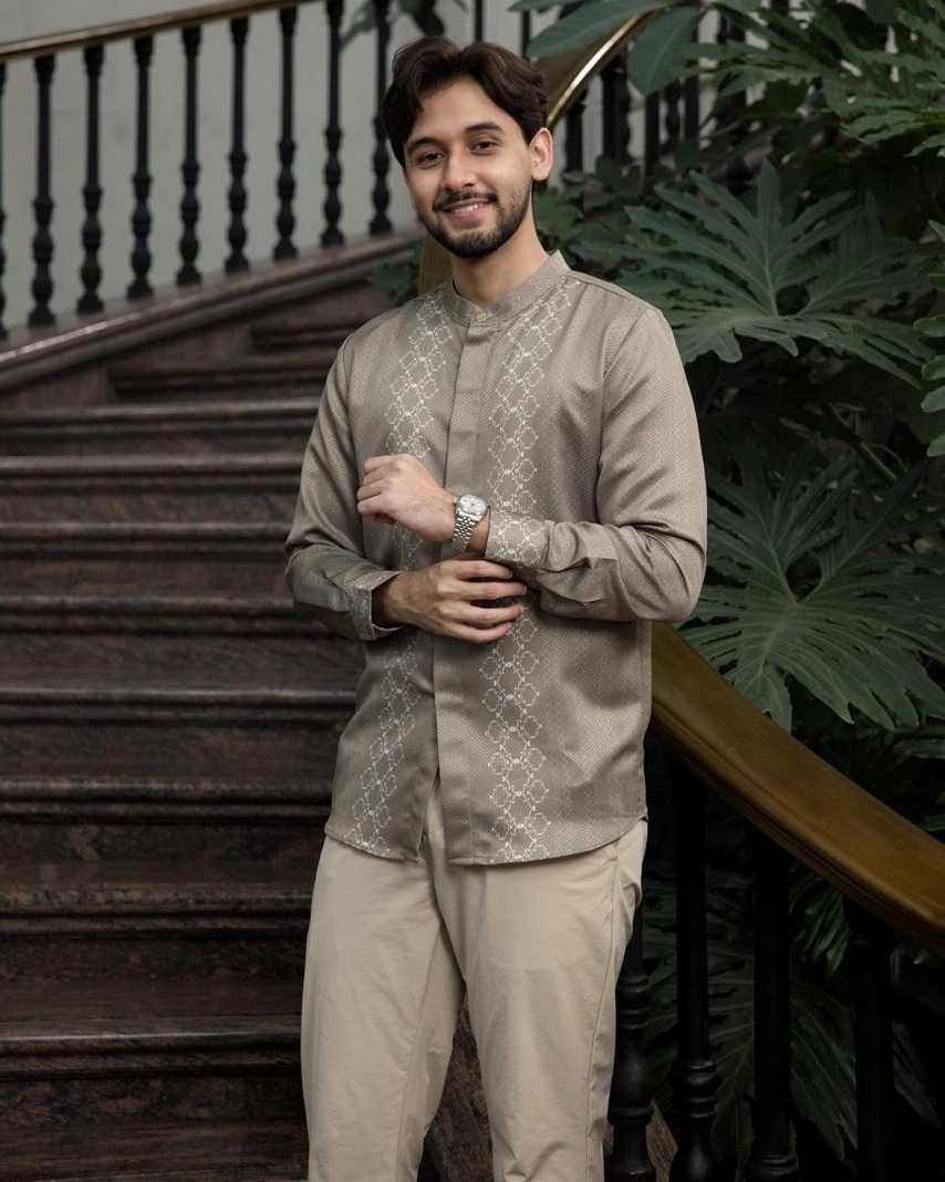 La Zurra Sign Olive - Image 6