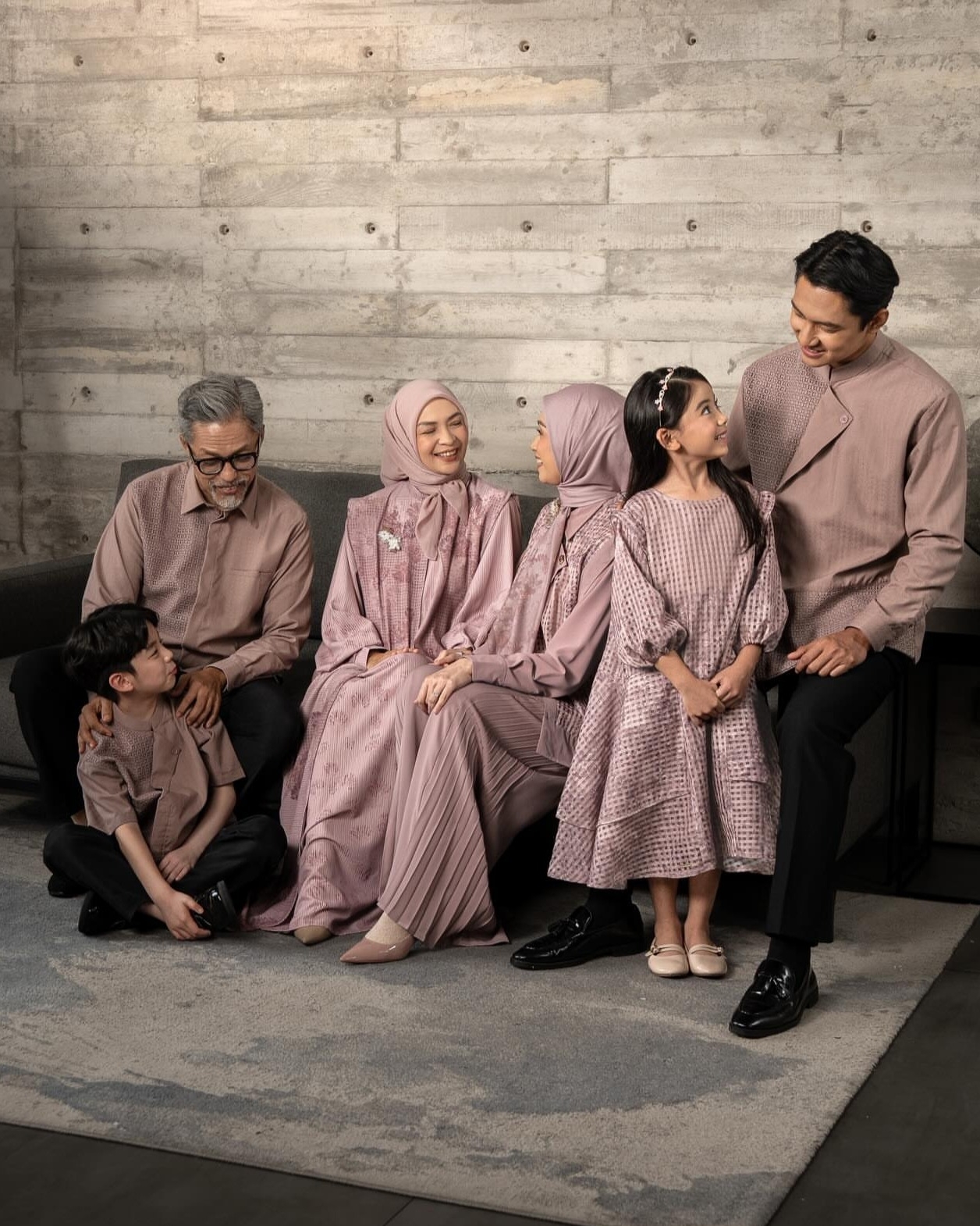 Fadil X Elok Raya Kusuma