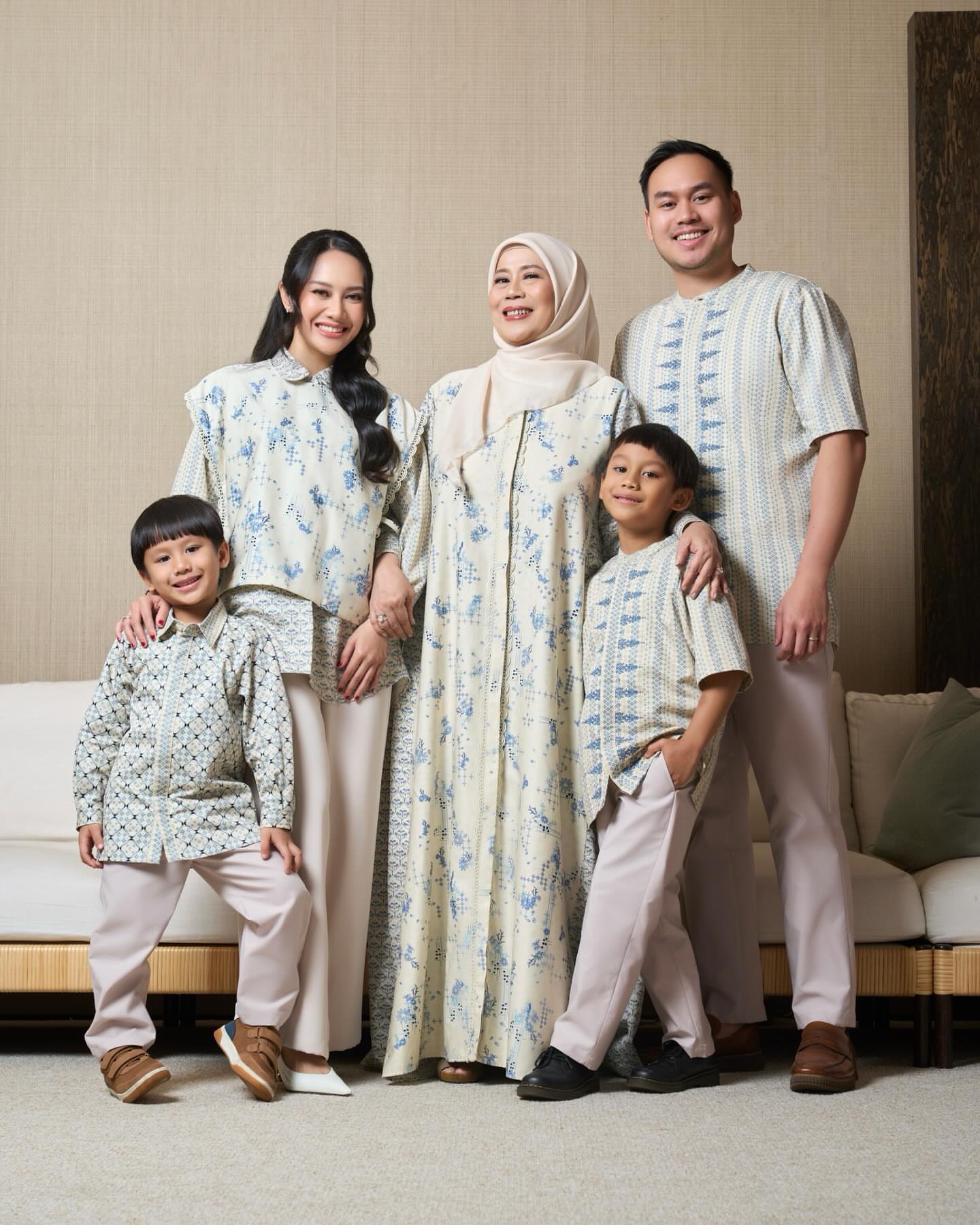 Serenada Series Blue