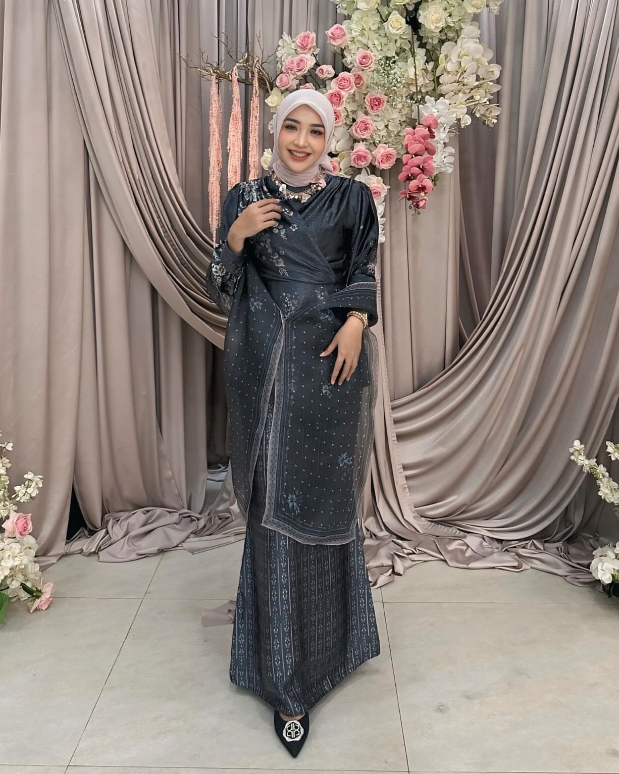 Sheila Dara Raya KateBlack - Image 3